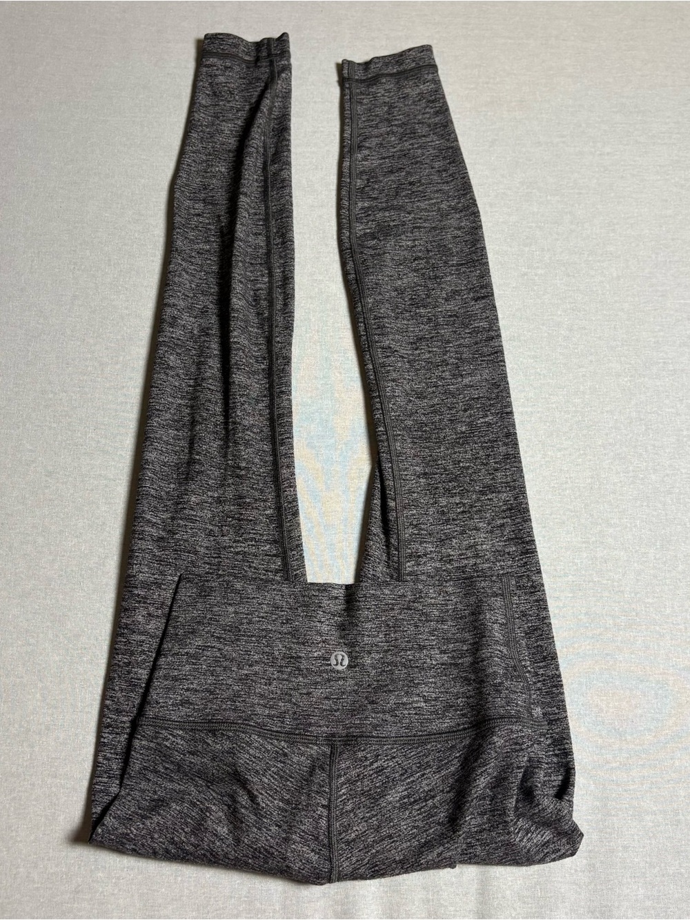 Lululemon Wunder Under Hi-Rise Tight Leggings*28"
Heathered Black Size 2